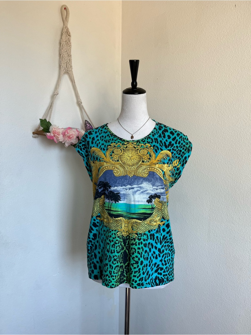 Versace by H&M Cut off Sleeve Top